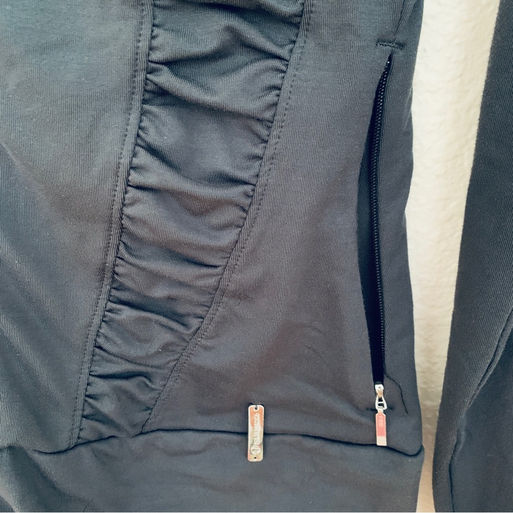 Sunice Jacket - image 3